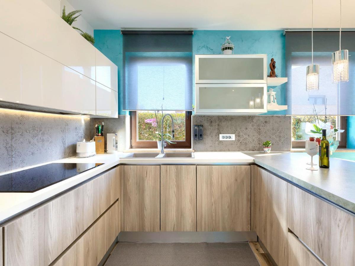 Holiday Home Villa Amaii By Interhome Karigador Exteriör bild